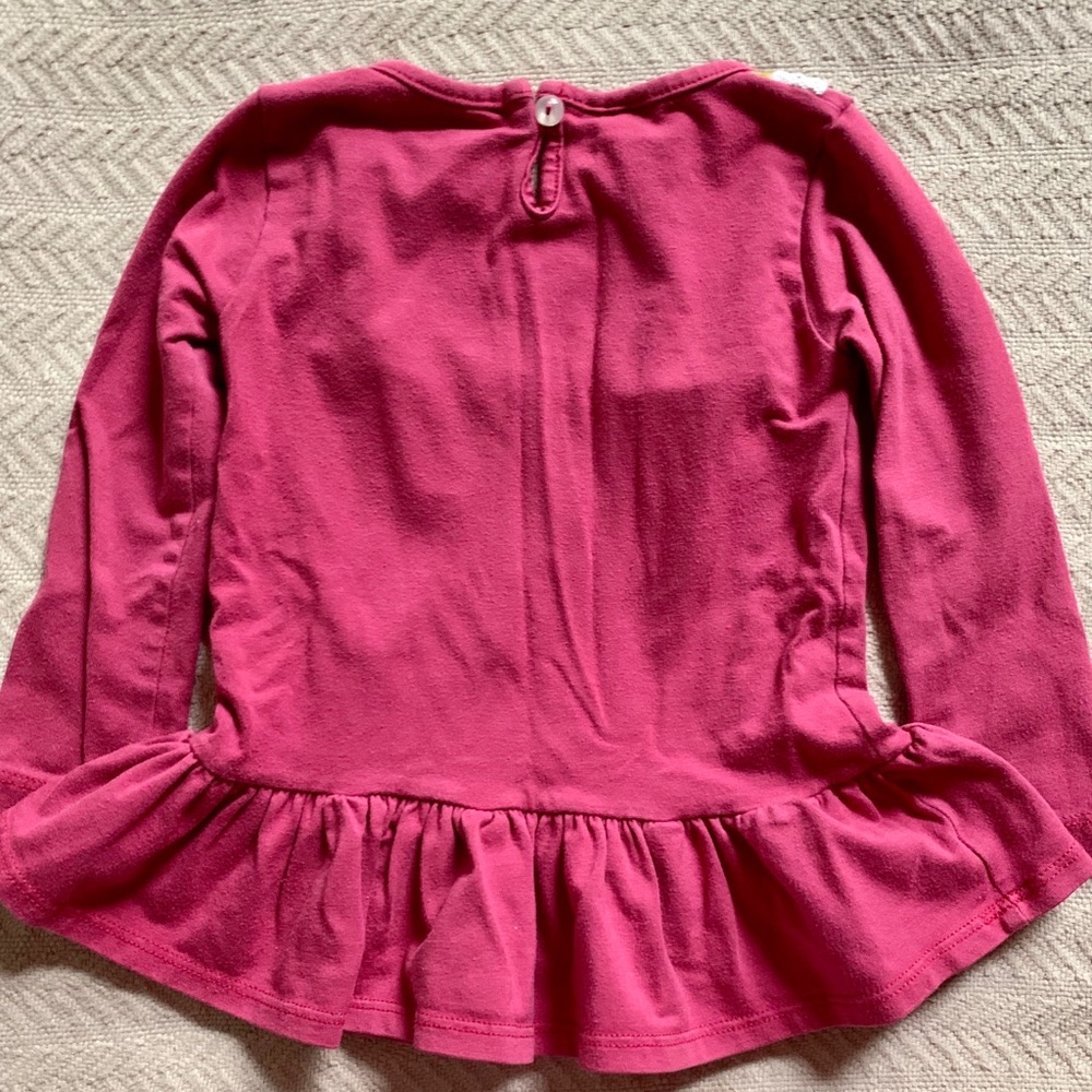 ✨Persnickety Ruffle Bottom Top - Picture 2 of 5
